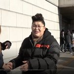 [댓글부탁해] 이영자 연예대상 받고 첫출... "안녕하세요" <b>추카</b>해~