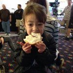 나 집에 혼자있고 <b>닭발</b> 먹고시픈데