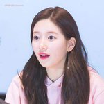 [댓글부탁해] 나 양다리도 아니고 세다리걸쳤는데 어떡해