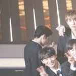 박지훈이랑 옹성우 울었어ㅠㅜㅜ