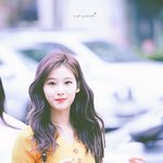 <b>본진</b>이랑 입덕계기 적고가자