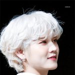화려한거라면 세상 찰떡인 아이돌