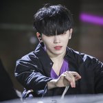 이 날 <b>우지</b> 너무 예쁘다
