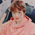 [강다니엘] 1.8리터 <b>대용량</b>딸기라떼 강다니엘