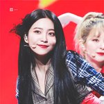 물오른 미모에 두근대는 <b>덕후</b> 심장
