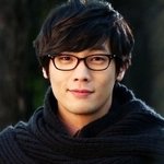 <b>뿔테</b>안경 낀남자 어떰?