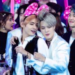 [방탄소년단] 나 오늘 여기 처음 왔는데 궁금한거