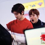 [EXO] 민석이 <b>하품</b>하는거도 졸귀냐 ㅋㅋㅋㅋ