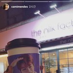 미드 여주가 한국와서 커피 먹었는데 갑분 강다니엘.jpg