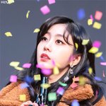 그림처럼 아름다운 <b>여</b><b>돌</b>