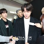 [방탄소년단] 기자들 개웃기넼ㅋㅋㅋㅋㅋㅋㅋㅋㅋㅋ