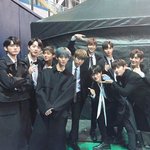 [댓글부탁해] 회식한듯한 워너원 사진 봄?