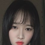 [댓글부탁해] 나 호불호 많이 갈리는 외모야? 얼사 ㅇ