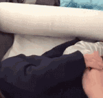 [<b>귀엽</b>] 나 아직 안 잔다.gif