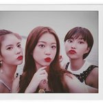 침대 위에서 <b>책상</b> 쓰는 사람있냐