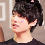 <b>이때쯤</b> 다시보는 정국 데뷔때(17살)