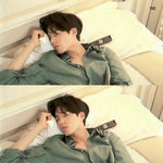 박보검이 누워있으면