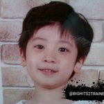 [<b>TXT</b>] 강태현 사진 들고 옴