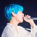 [방탄소년단] 아 잠만 파랑+흰색 <b>조화</b> 대박