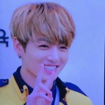 정국이처럼 스무살되자마자 <b>역변</b>하면 안되는데