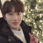 우주 아이돌 모먼트