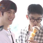 [EXO] 도경수 아이스<b>크림</b>콘 피사의 사탑