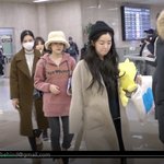 [댓글부탁해] 레드벨벳 오늘 또 <b>입국</b>... 년초 바쁘구나 대박나라