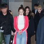 제니 <b>똥</b>머리 잘어울린다 ㅋㅋ