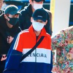 [EXO] 준면이 패딩 <b>시강</b>ㅋㅋㅋㅋㅋ