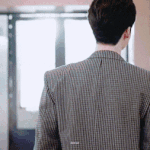 이종석 다리길이 미쳤넹