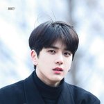 앵야야 얘 누구임 ㅠ 정국+<b>세훈</b>