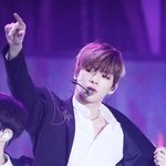 [강다니엘] 이 <b>자켓</b>안에 들어가고 싶었어