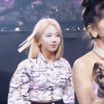 트와이스 <b>채영</b> 금발