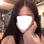 이 사진 턱이 이상하리만치 <b>뾰족</b>해?