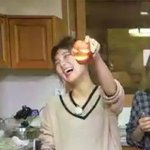 [이것좀봐줘] 이 시대 <b>진정</b>한 사과상 아이돌ㅋㅋㅋㅋㅋㅋ