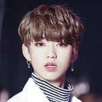 언더나인틴 얘 귀<b>엽당</b>