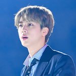 굿즈는 꼭 케이스와 함께 보관해야하는 편인 방탄 <b>진</b>