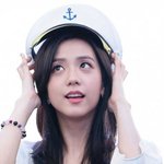 <b>해군</b>모자도 잘 어울리는 블핑 지수