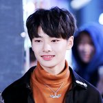 3년만에 교정기 뺀 남돌
