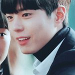 우리오빠 여자들이랑 술처먹고