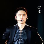 [EXO] 살다살다 도경수 <b>가슴팍</b> 0.1cm응 보게 되는 날이 오다니
