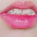 [드루와] 내 입술 짱 <b>촉촉</b>하지