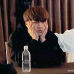 [방탄소년단] 만두 <b>반죽</b>하는 민윤기 너무 귀여워서..