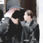 [방탄소년단] 정국이 눈 어딨냐는 <b>제목</b>의 기사를 본걸까