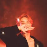 [카이] 181220 <b>영</b>페스타콘서트 카이 종인 러브샷 Gloria