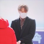 190116 인천공항 ICN 출국 카이 종인 <b>Black</b> Tulip
