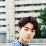 <b>YG</b> 신인 보이그룹 보석함 비주얼