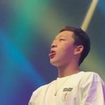 [댓글부탁해] 콘서트에서 <b>혀앓</b>이하는 아이돌