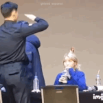 여자친구 거수<b>경례</b> 하는겈ㅋㅋㅋㅋㅋ