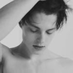 [BL] 얘두라 능글<b>수인</b> 웹툰이나 소설 없을깡ㅜㅜ?